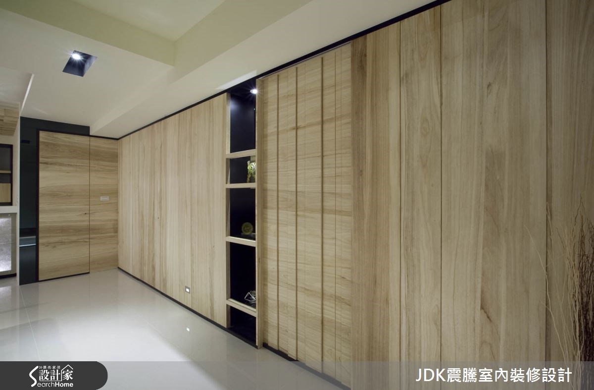 35坪新成屋(5年以下)＿現代風玄關案例圖片＿震騰室內裝修設計工程有限公司＿震騰_07之5