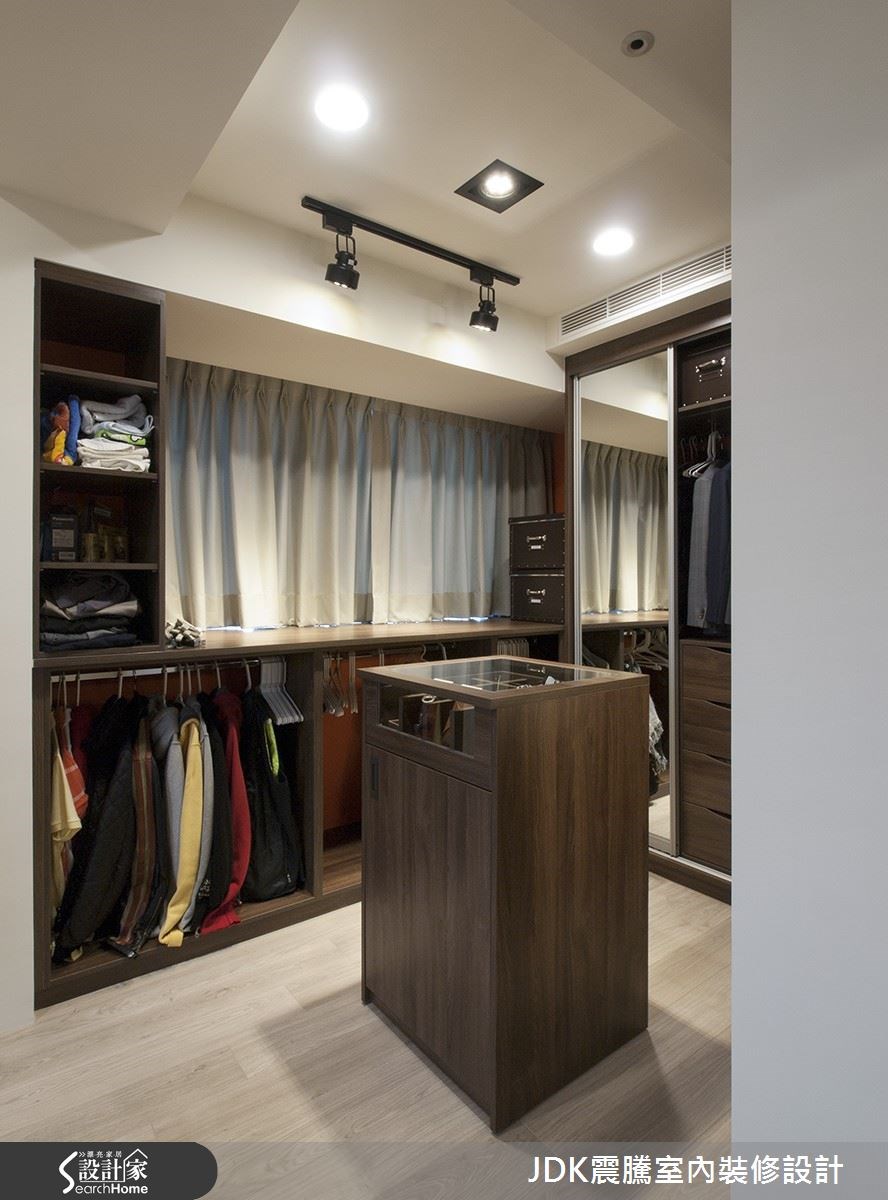 25坪新成屋(5年以下)＿北歐風更衣間案例圖片＿震騰室內裝修設計工程有限公司＿震騰_12之44