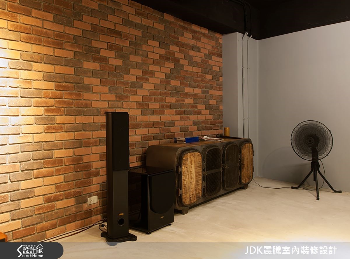 19坪老屋(16~30年)＿工業風商業空間案例圖片＿震騰室內裝修設計工程有限公司＿震騰_13之7