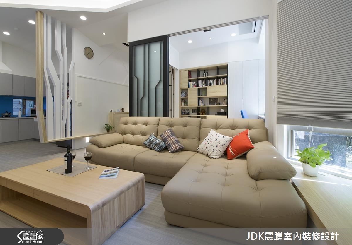 35坪中古屋(5~15年)＿現代風客廳臥榻案例圖片＿震騰室內裝修設計工程有限公司＿震騰_15之7