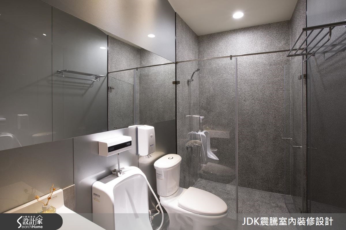 120坪老屋(16~30年)＿休閒風浴室案例圖片＿震騰室內裝修設計工程有限公司＿震騰_17之23