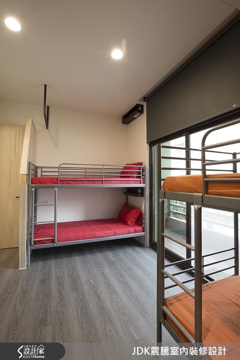 120坪老屋(16~30年)＿休閒風臥室案例圖片＿震騰室內裝修設計工程有限公司＿震騰_17之49