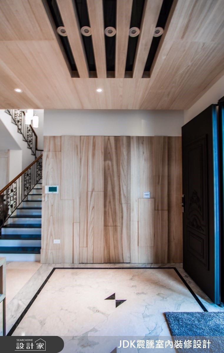 150坪新成屋(5年以下)＿現代風玄關案例圖片＿震騰室內裝修設計工程有限公司＿震騰_20之1