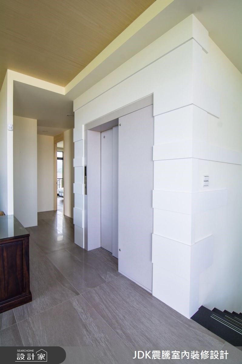 150坪新成屋(5年以下)＿現代風走廊案例圖片＿震騰室內裝修設計工程有限公司＿震騰_20之23