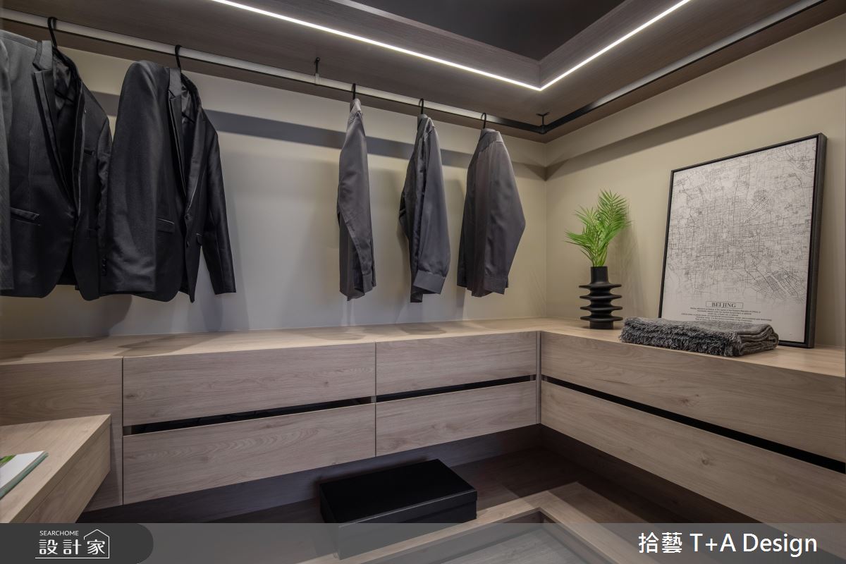 35坪新成屋(5年以下)＿現代風更衣間案例圖片＿拾藝設計＿拾藝_28桃園_35坪現代風之39