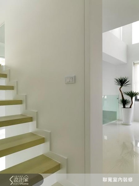 200坪新成屋(5年以下)＿現代風樓梯案例圖片＿聯寬室內裝修有限公司＿聯寬_01之12