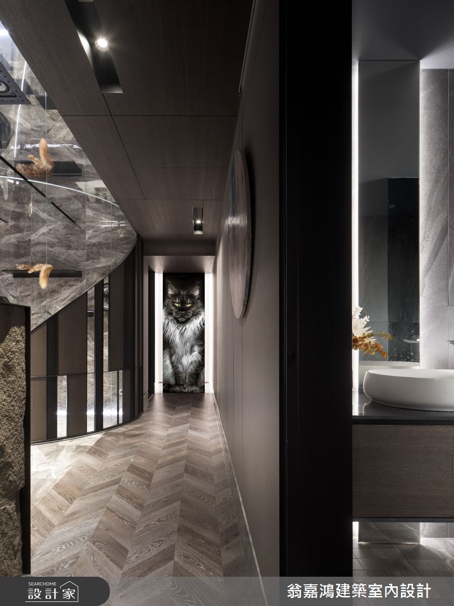 60坪老屋(16~30年)＿現代風玄關走廊案例圖片＿翁嘉鴻建築室內設計｜懷生設計＿懷生_60.三重-Rm&Sanmu 緬因貓舍招待所之23