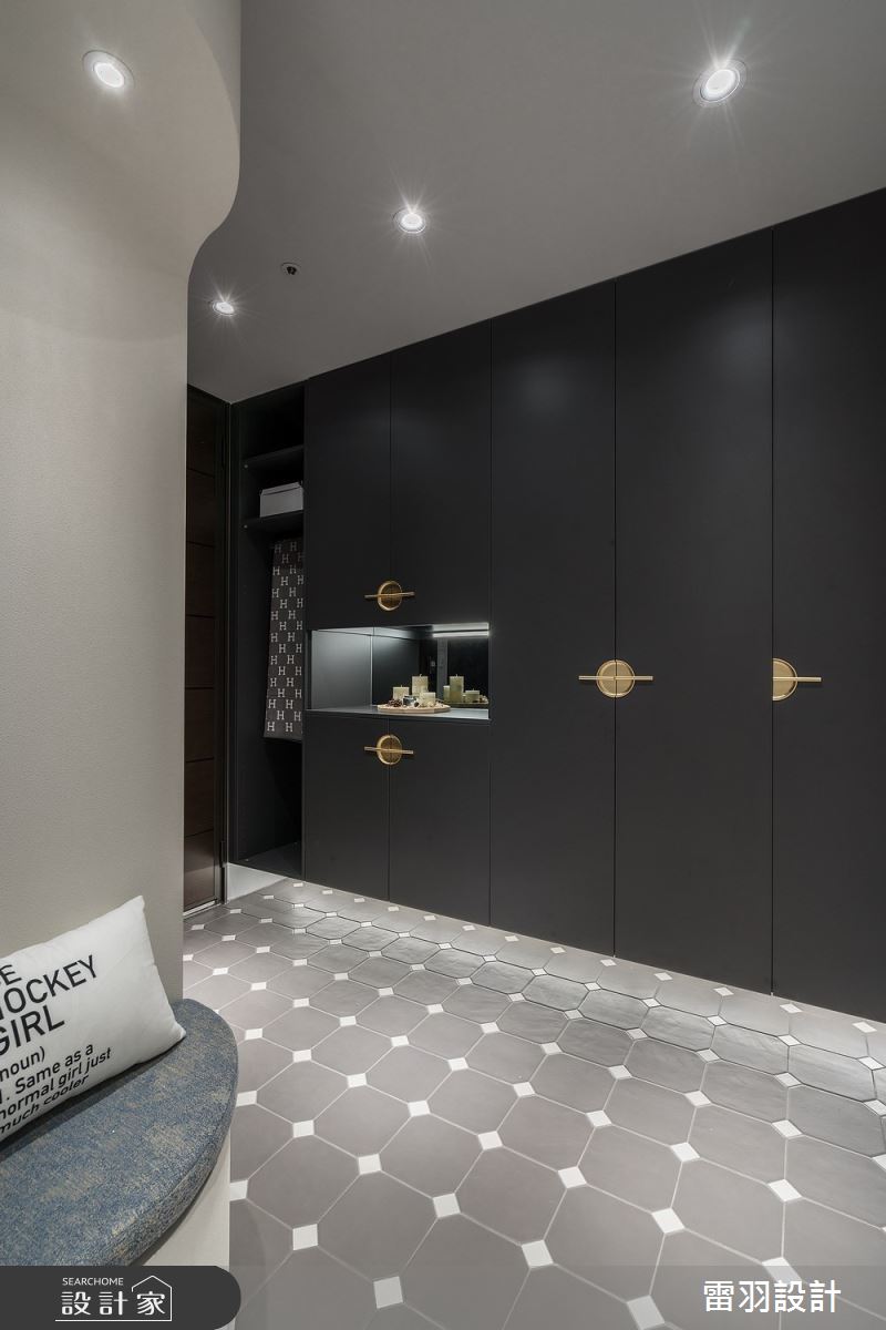 35坪預售屋＿輕奢風玄關案例圖片＿雷羽設計＿雷羽_37之2