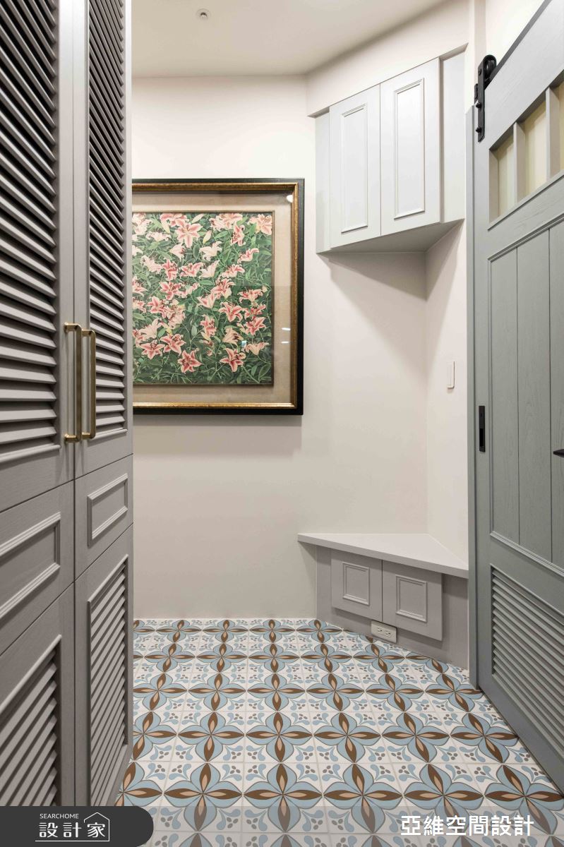 30坪新成屋(5年以下)＿美式風玄關案例圖片＿簡瑋琪空間設計有限公司＿簡瑋琪_霧灰之寓之1