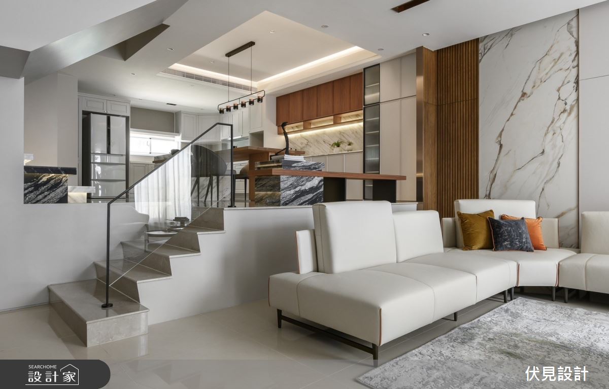 老屋(16~30年)＿現代美式風客廳餐廳廚房樓梯案例圖片＿伏見設計事業有限公司＿伏見_香柏木建構 Villa之4