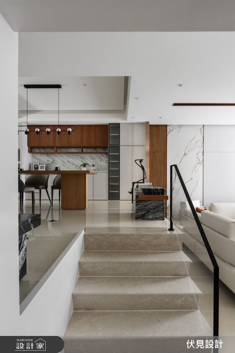 老屋(16~30年)＿現代美式風餐廳樓梯案例圖片＿伏見設計事業有限公司＿伏見_香柏木建構 Villa之7