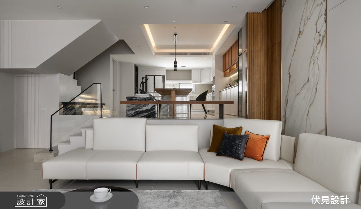 老屋(16~30年)＿現代美式風客廳餐廳樓梯案例圖片＿伏見設計事業有限公司＿伏見_香柏木建構 Villa之3