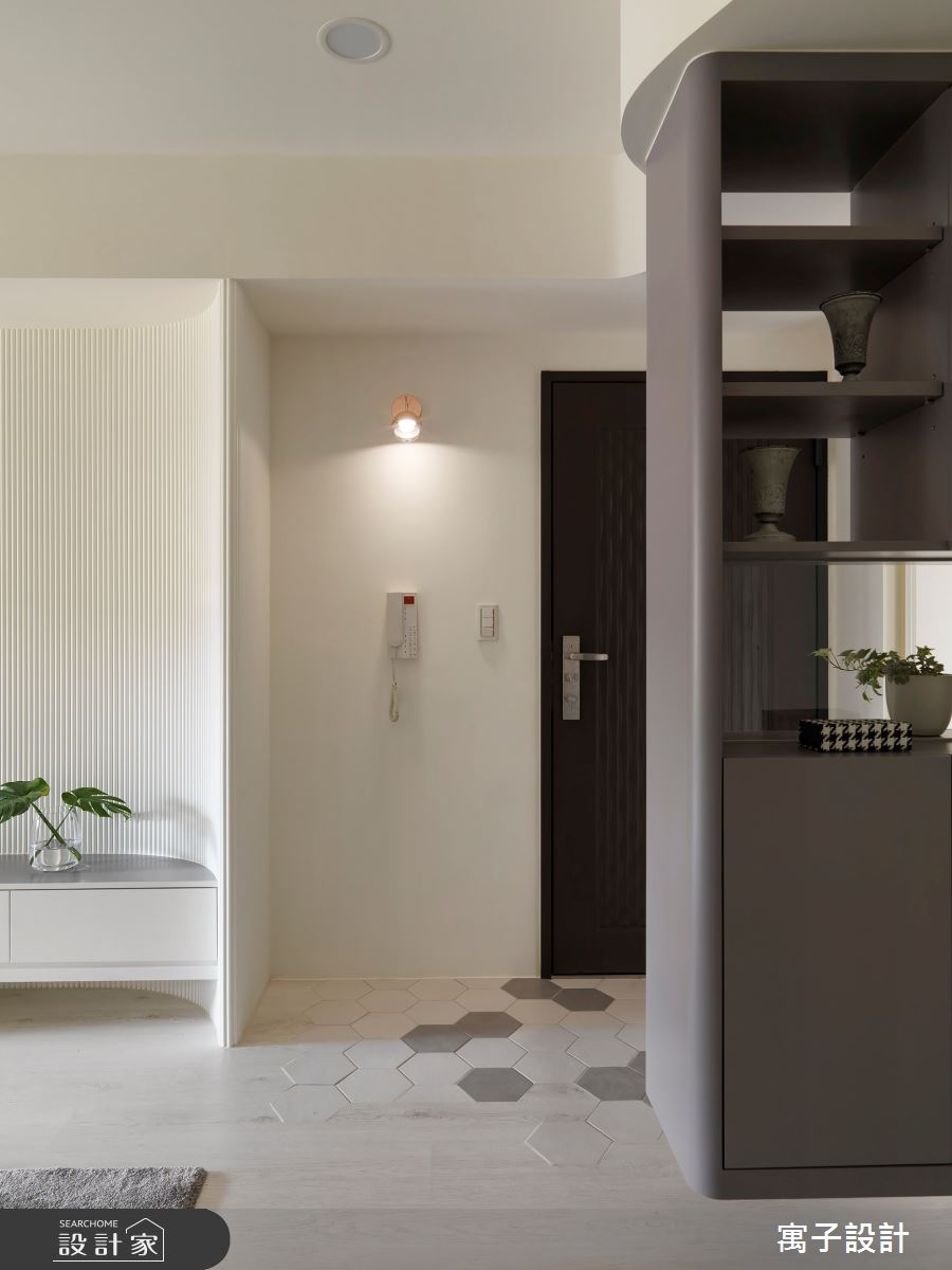 38坪老屋(16~30年)＿休閒多元玄關案例圖片＿寓子設計＿寓子_月之2