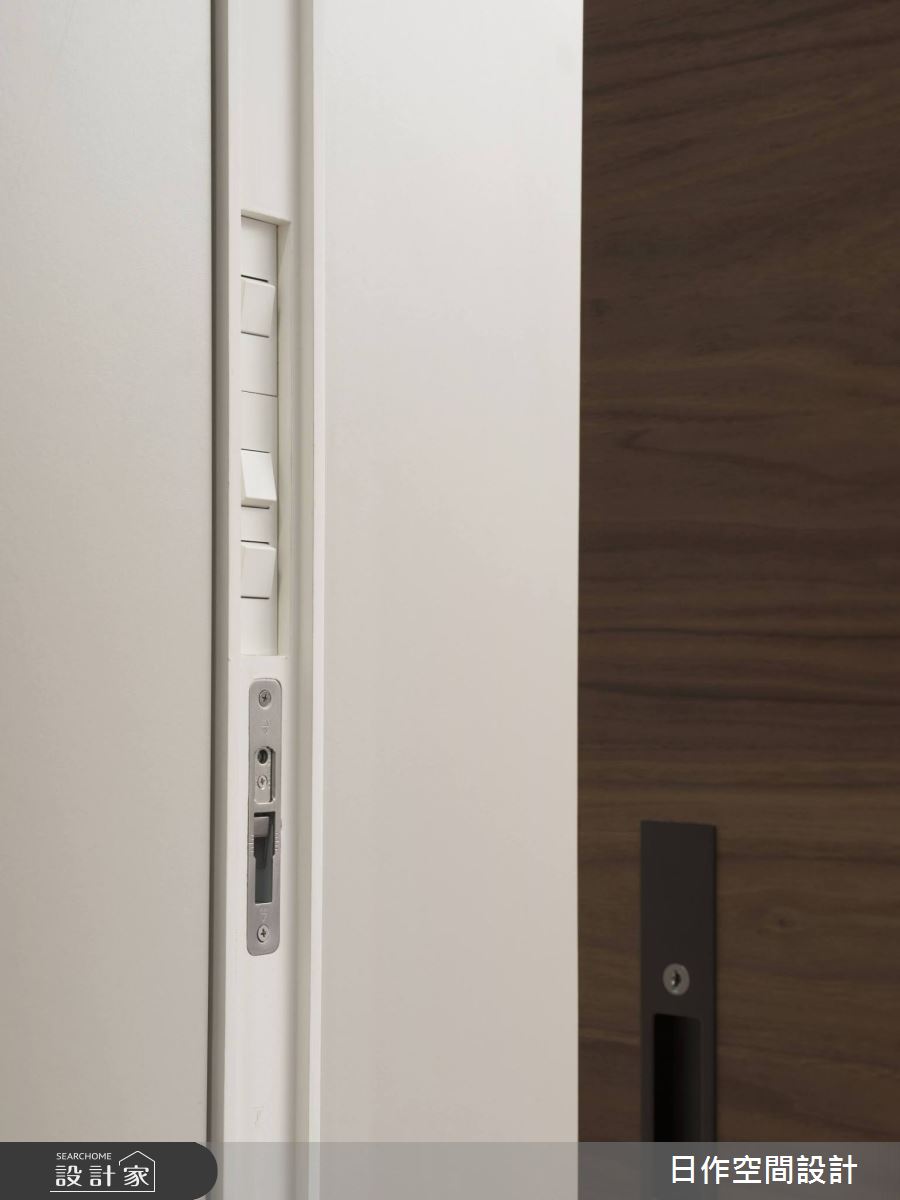 中古屋(5~15年)＿簡約風更衣間案例圖片＿日作空間設計有限公司＿日作_36之26