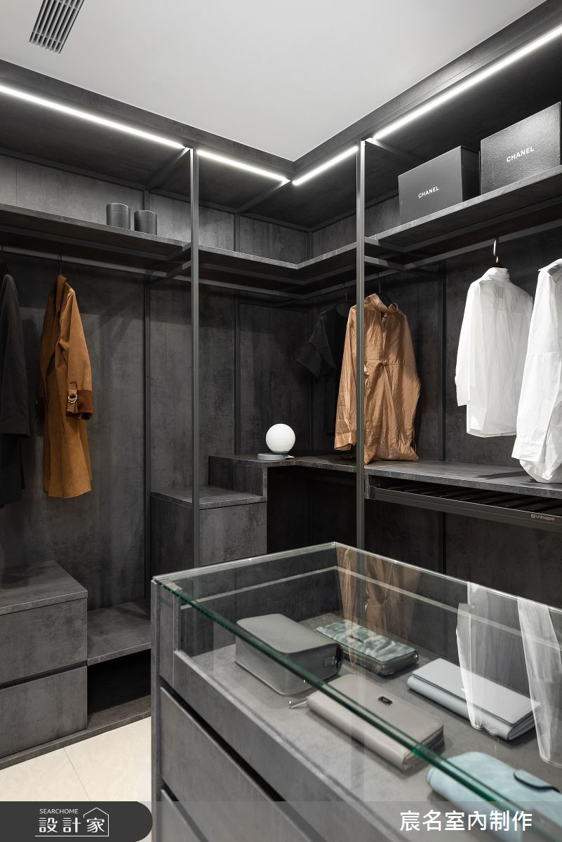 40坪新成屋(5年以下)＿現代風更衣間案例圖片＿宸名設計有限公司＿宸名_縷光之24