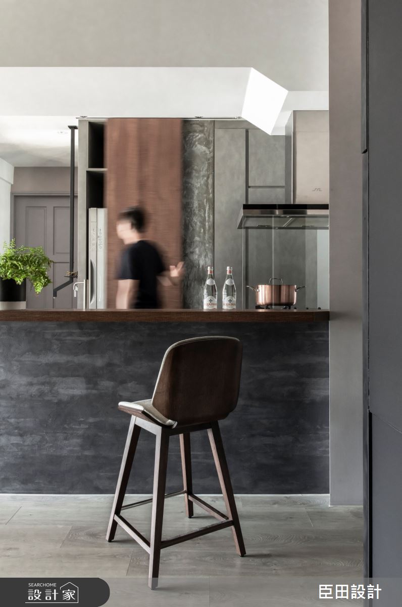 23坪中古屋(5~15年)＿工業風吧檯案例圖片＿臣田設計＿臣田_09 之間之7