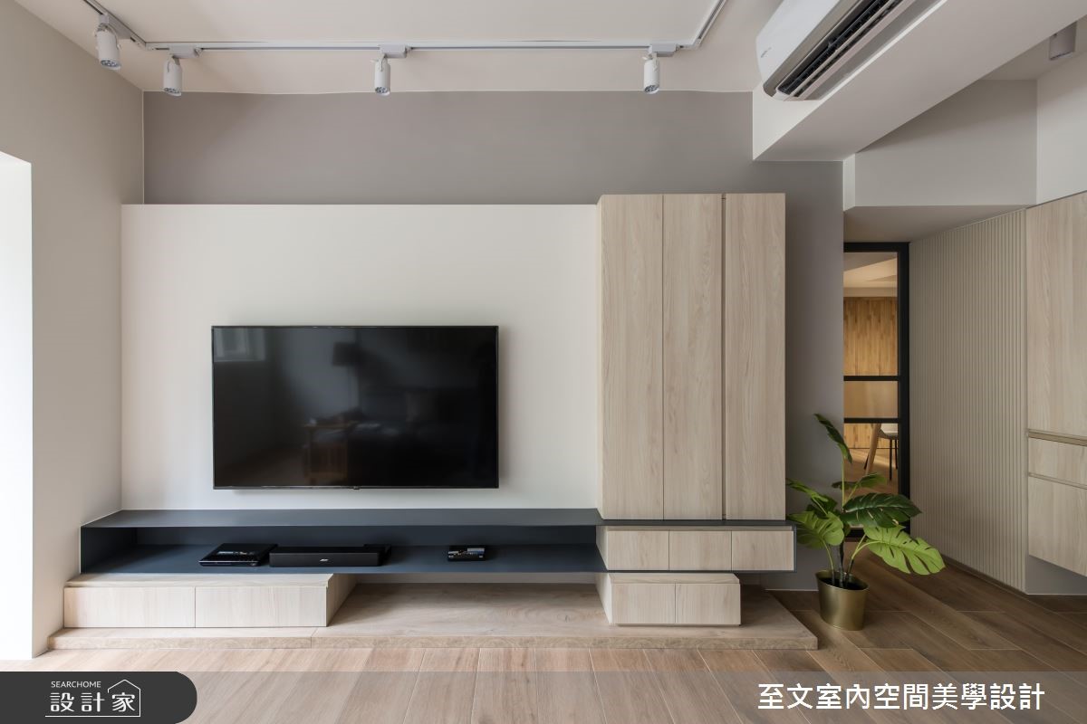 33坪老屋(16~30年)＿北歐風客廳案例圖片＿至文室內裝修設計＿至文_綠意。框景之5