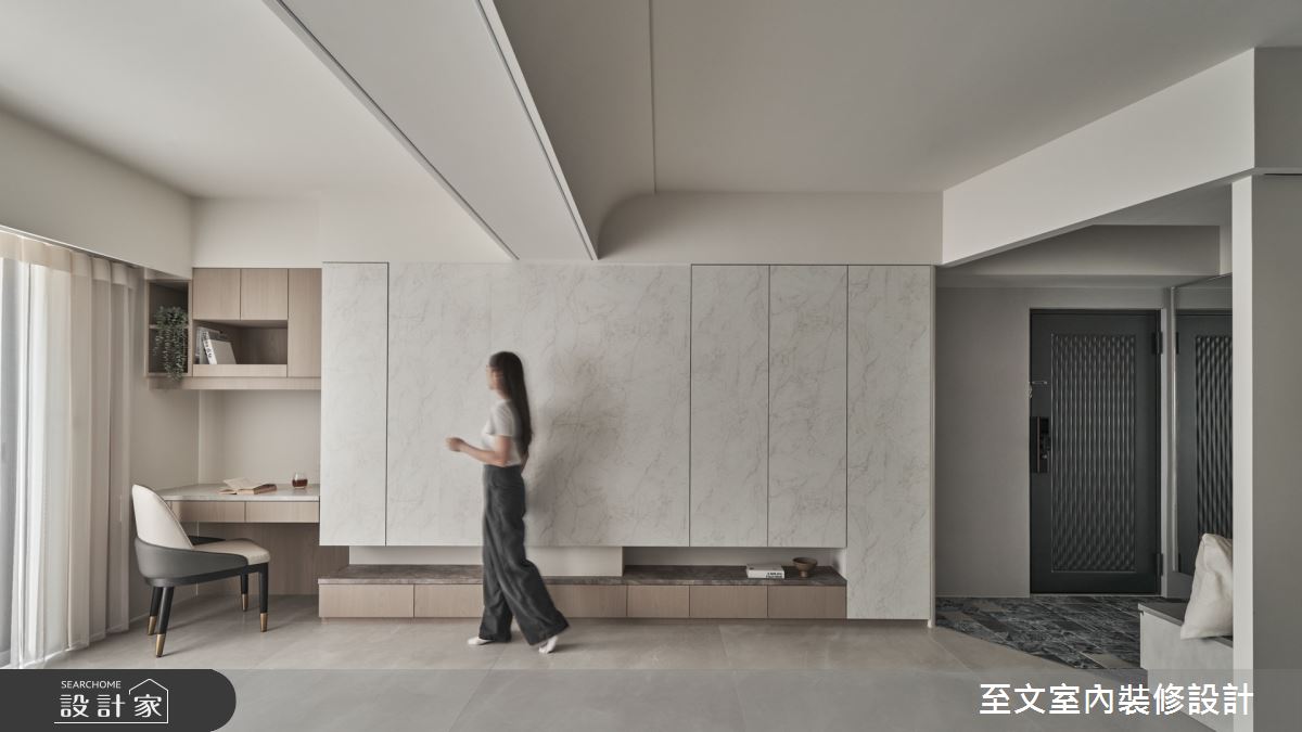 37坪老屋(16~30年)＿現代風玄關客廳案例圖片＿至文室內裝修設計＿至文_相承之2