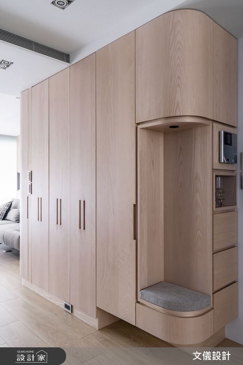 27坪中古屋(5~15年)＿現代風玄關案例圖片＿文儀室內裝修設計有限公司＿文儀_緻。醉美之15
