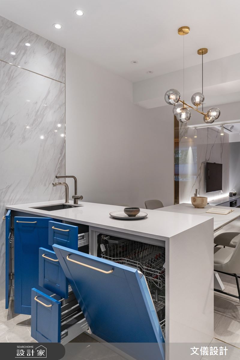 33坪老屋(41~50年)＿現代風餐廳中島案例圖片＿文儀室內裝修設計有限公司＿文儀_台北市-光藍宅-文儀設計之12