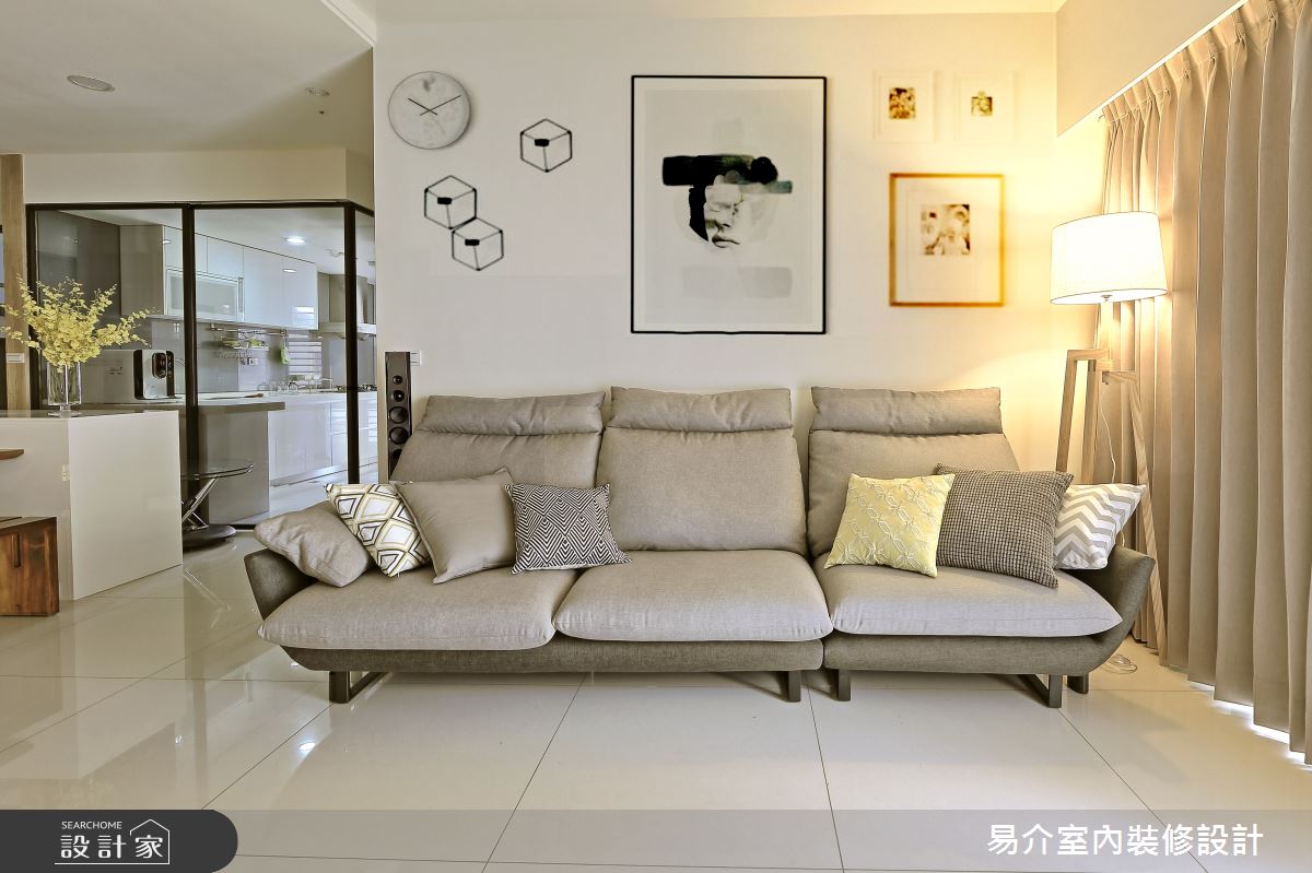 35坪新成屋(5年以下)＿現代風客廳案例圖片＿易介室內裝修設計＿易介_板橋35坪現代風-新成屋之6