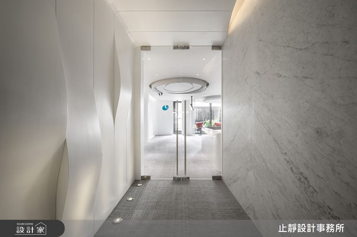 65坪新成屋(5年以下)＿現代風商業空間案例圖片＿止靜設計事務所＿止靜_李宜霖診所之1