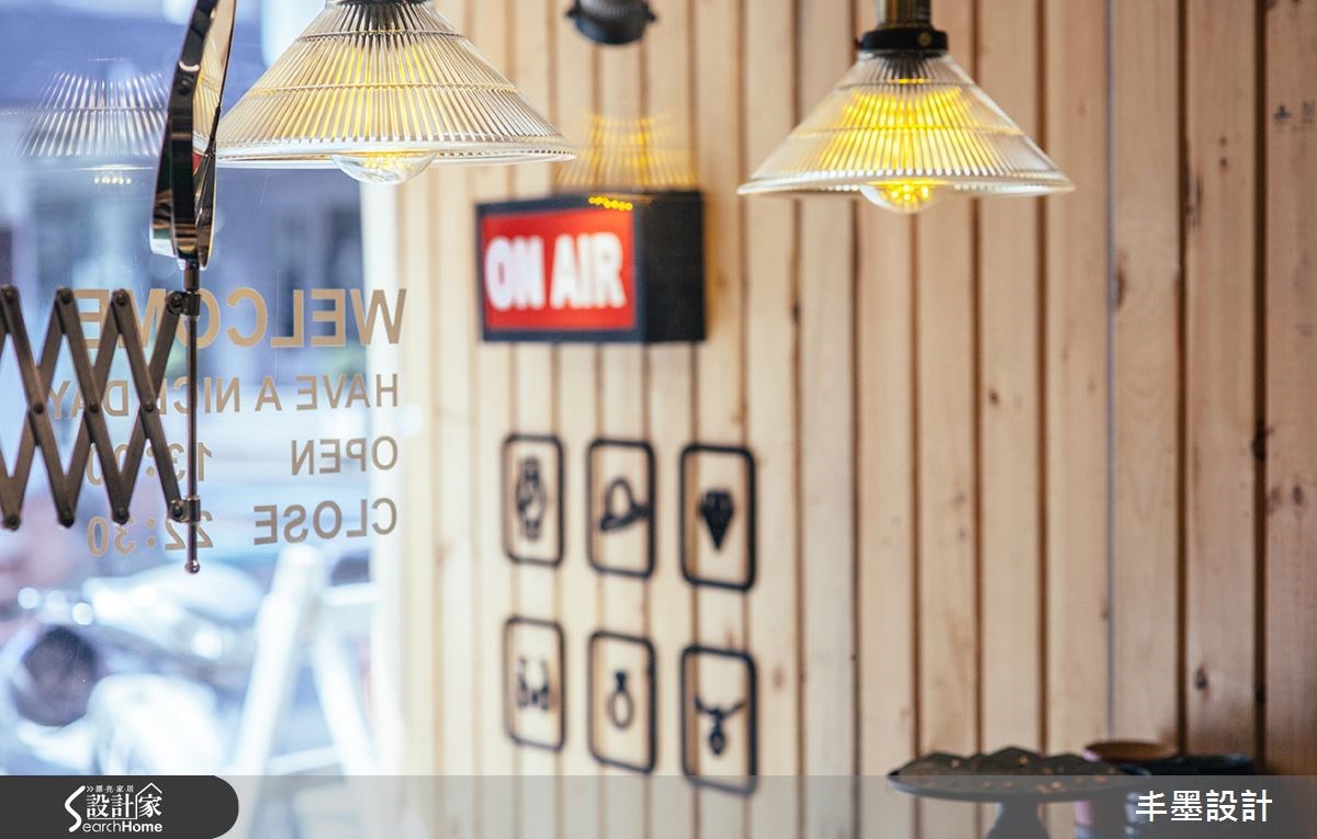 12坪老屋(16~30年)＿休閒風商業空間案例圖片＿丰墨設計＿丰墨_02Vacanza Accessory 敦南店之19