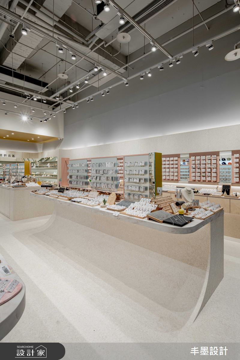 36坪老屋(16~30年)＿簡約風商業空間案例圖片＿丰墨設計＿丰墨_23KOREANA ACCESSORY 威秀門市之23
