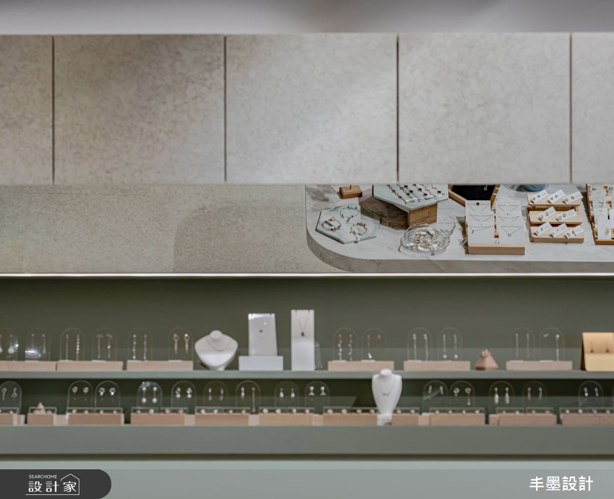 36坪老屋(16~30年)＿簡約風商業空間案例圖片＿丰墨設計＿丰墨_23KOREANA ACCESSORY 威秀門市之31