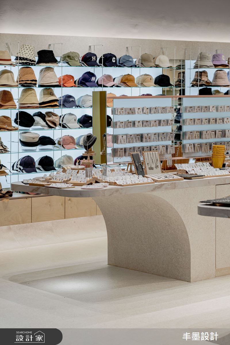 36坪老屋(16~30年)＿簡約風商業空間案例圖片＿丰墨設計＿丰墨_23KOREANA ACCESSORY 威秀門市之25