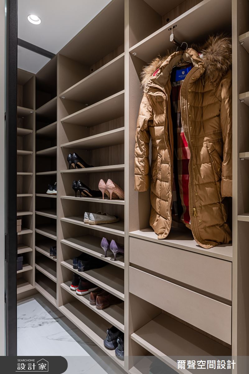 35坪新成屋(5年以下)＿混搭風更衣間案例圖片＿爾聲空間設計＿爾聲_Sense of Permanence 胡桃鉗 - 公主保護令之28