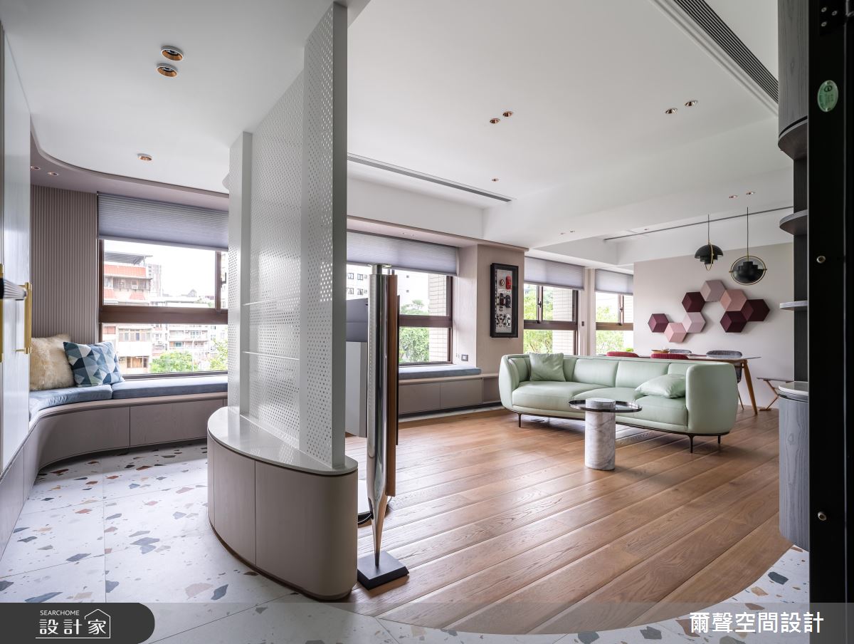 40坪新成屋(5年以下)＿混搭風客廳臥榻案例圖片＿爾聲空間設計＿爾聲_Rink a Blink 庭樹泊舟之7408