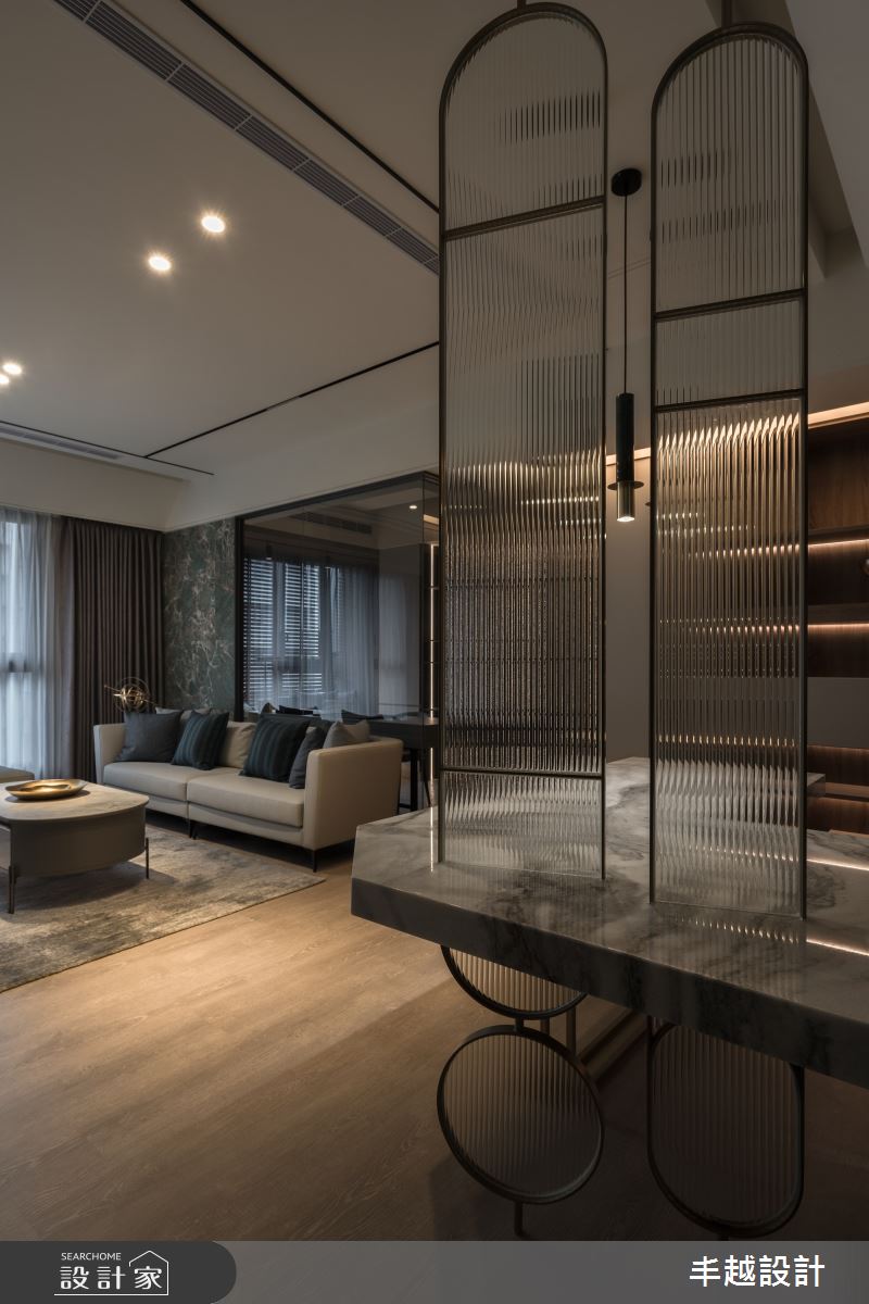 18坪新成屋(5年以下)＿奢華風玄關客廳案例圖片＿丰越設計＿丰越_91之2