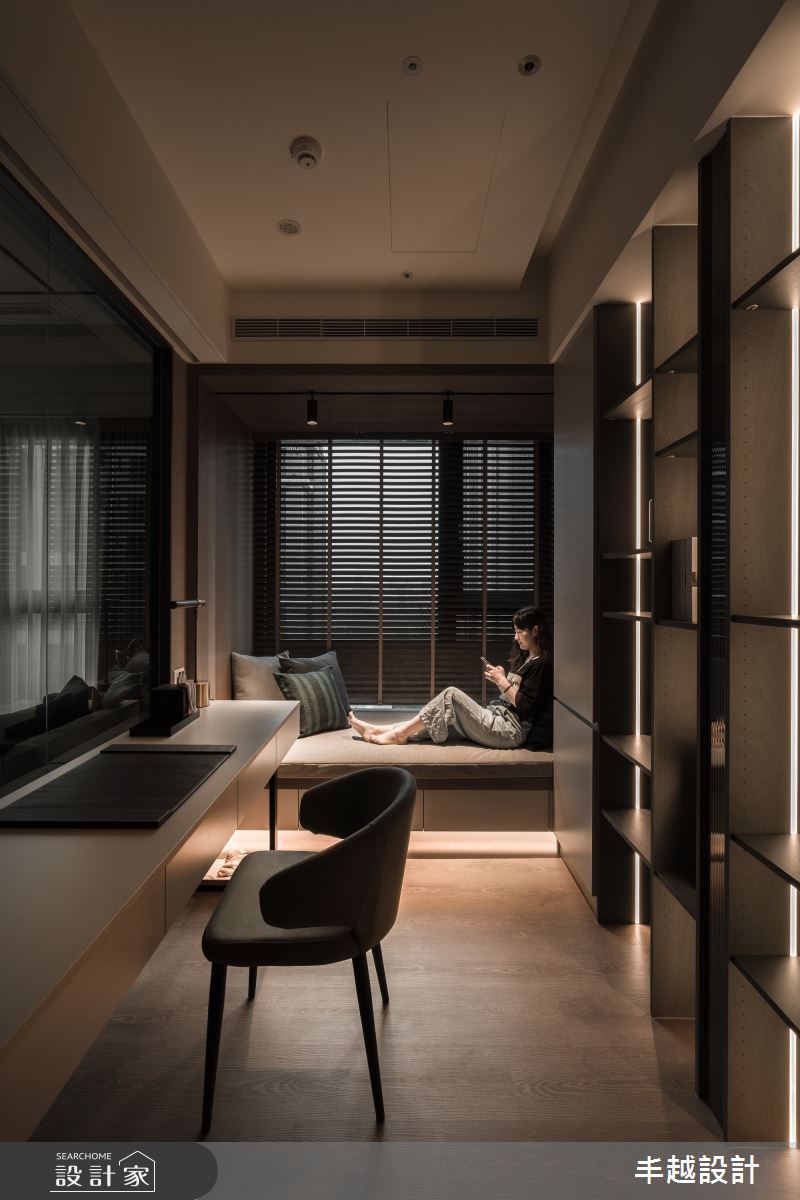 18坪新成屋(5年以下)＿奢華風書房工作區臥榻案例圖片＿丰越設計＿丰越_91之16