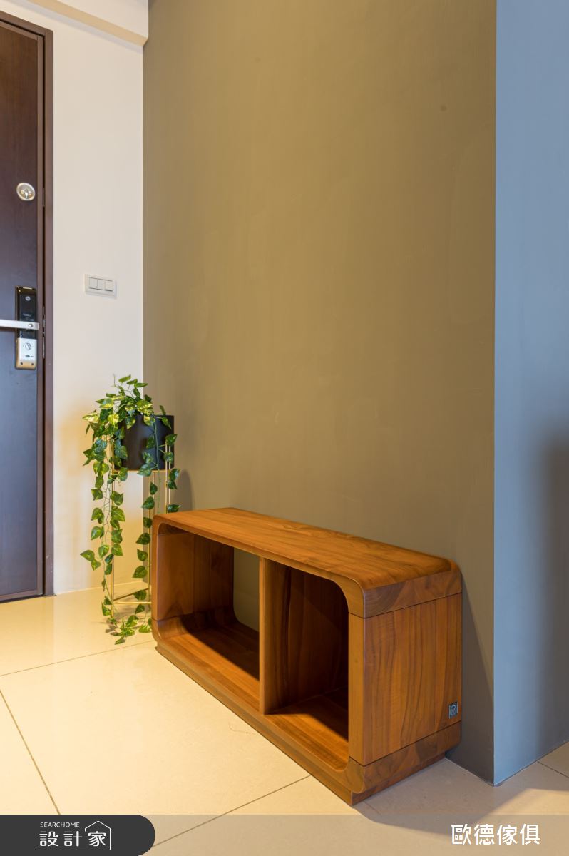 60坪新成屋(5年以下)＿現代風玄關案例圖片＿台灣歐德傢俱股份有限公司＿歐德_106之1