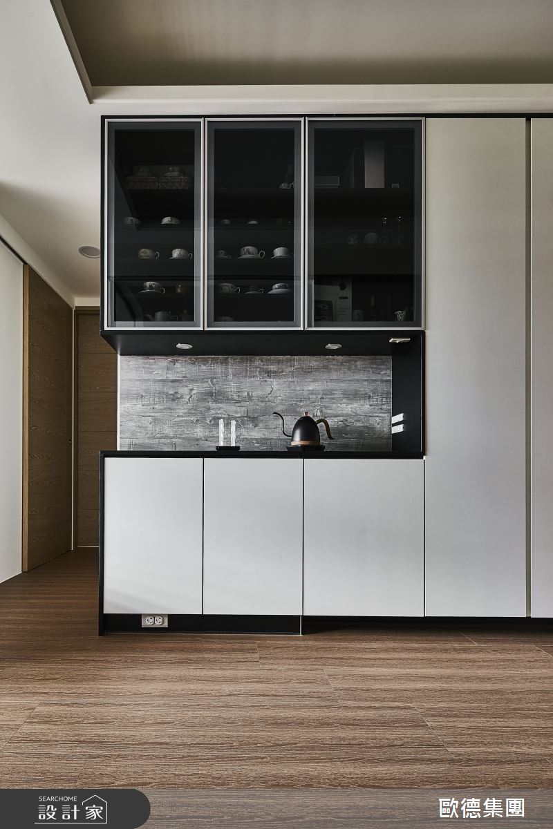 15坪新成屋(5年以下)＿現代風玄關案例圖片＿台灣歐德傢俱股份有限公司＿歐德_112之3