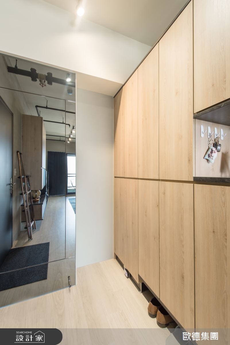 26坪新成屋(5年以下)＿工業風玄關案例圖片＿台灣歐德傢俱股份有限公司＿歐德_113之1