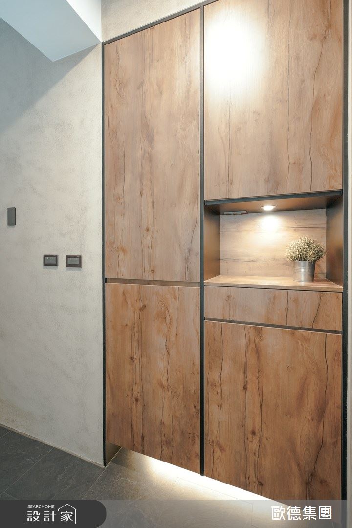 40坪新成屋(5年以下)＿混搭風玄關案例圖片＿台灣歐德傢俱股份有限公司＿歐德_124之4