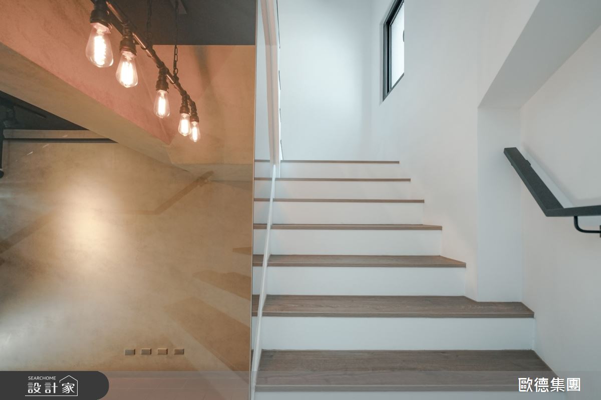40坪新成屋(5年以下)＿混搭風樓梯案例圖片＿台灣歐德傢俱股份有限公司＿歐德_124之7