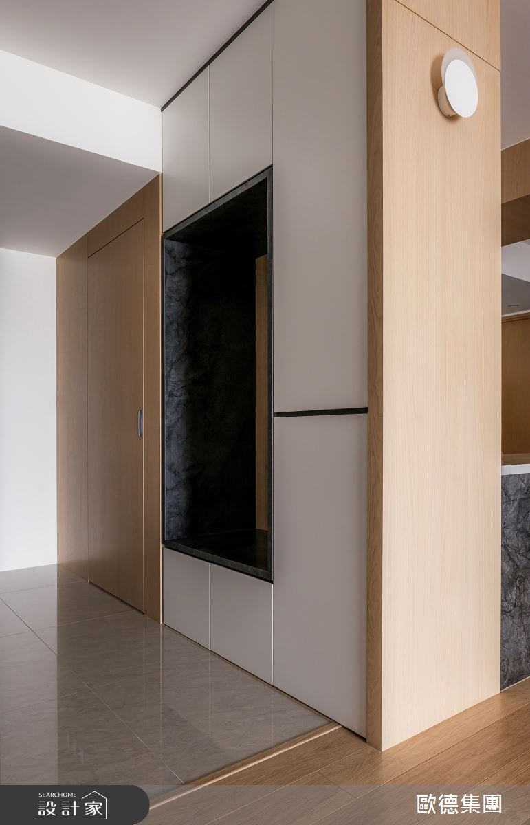 35坪新成屋(5年以下)＿現代風玄關案例圖片＿台灣歐德傢俱股份有限公司＿歐德_133之5