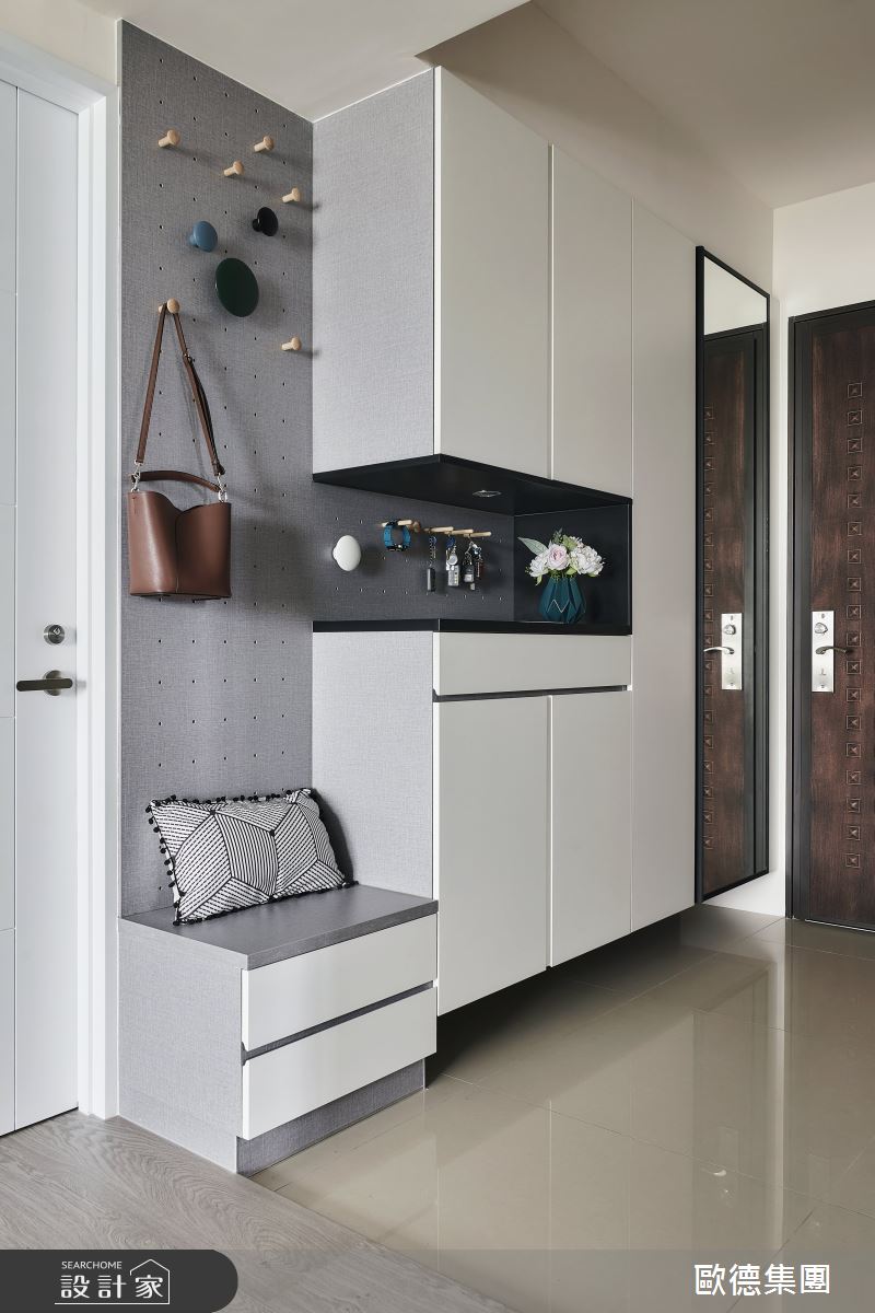 25坪新成屋(5年以下)＿混搭風玄關案例圖片＿台灣歐德傢俱股份有限公司＿歐德_135之4