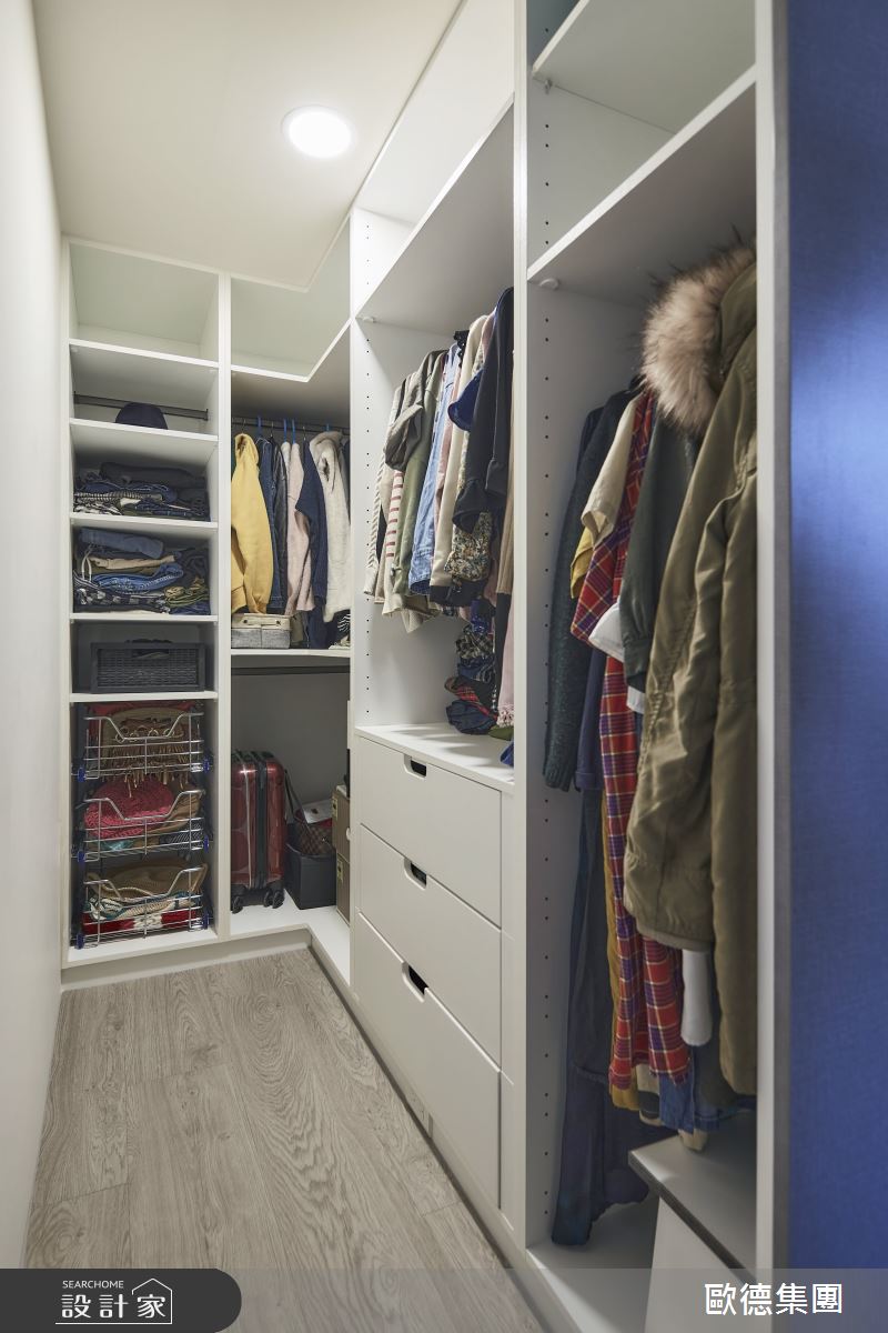 25坪新成屋(5年以下)＿混搭風更衣間案例圖片＿台灣歐德傢俱股份有限公司＿歐德_135之23
