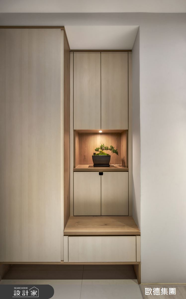 50坪新成屋(5年以下)＿現代風玄關案例圖片＿台灣歐德傢俱股份有限公司＿歐德_170之3