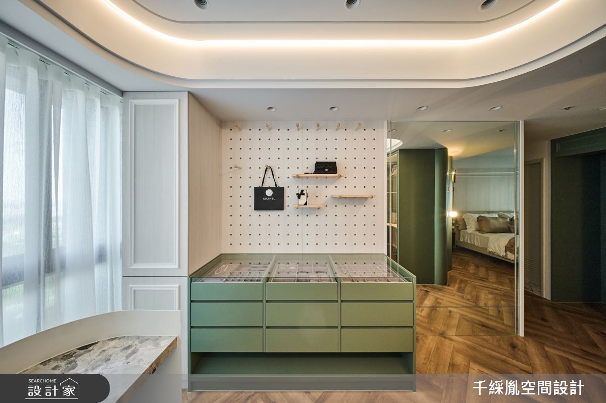 35坪老屋(16~30年)＿美式風更衣間案例圖片＿千綵胤空間設計ＸDec1/2 DECO 全屋設計團隊＿千綵胤_42之14