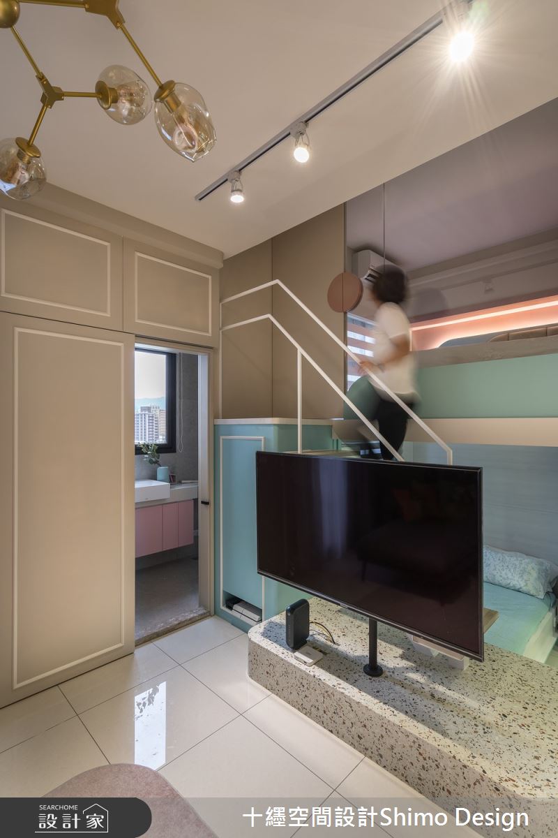 28坪新成屋(5年以下)＿混搭風客廳樓梯案例圖片＿十纆室內裝修設計有限公司＿十纆_旅行的記憶之5