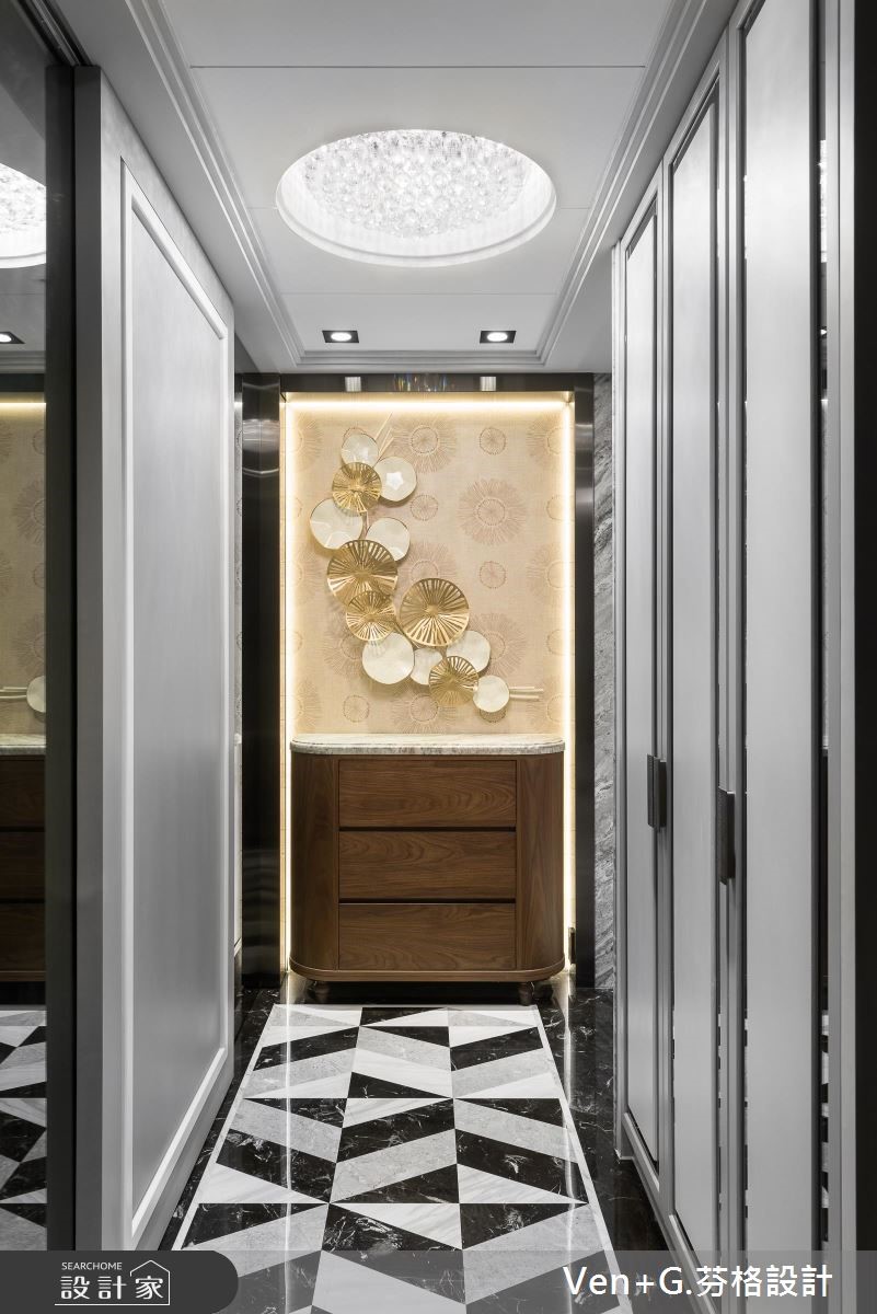 50坪老屋(16~30年)＿奢華風玄關案例圖片＿芬格空間設計事務所＿芬格設計23.風雅 台北老屋翻新50坪奢華風之1