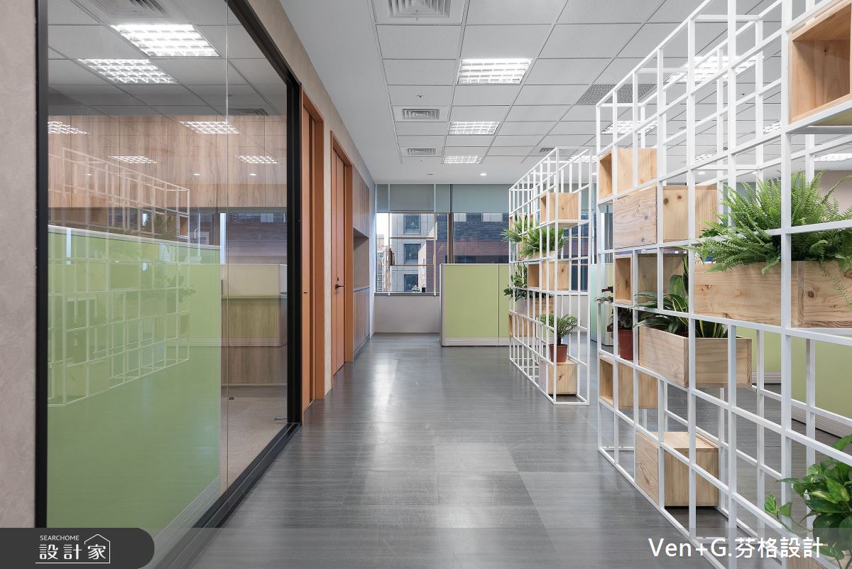 300坪新成屋(5年以下)＿休閒風商業空間案例圖片＿芬格空間設計事務所＿芬格設計24.森呼吸辦公室 台北商業空間300坪休閒風之8