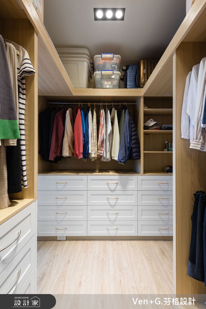 25坪新成屋(5年以下)＿美式風更衣間案例圖片＿芬格空間設計事務所＿芬格設計32.美的交響曲 新北25坪美式風之18