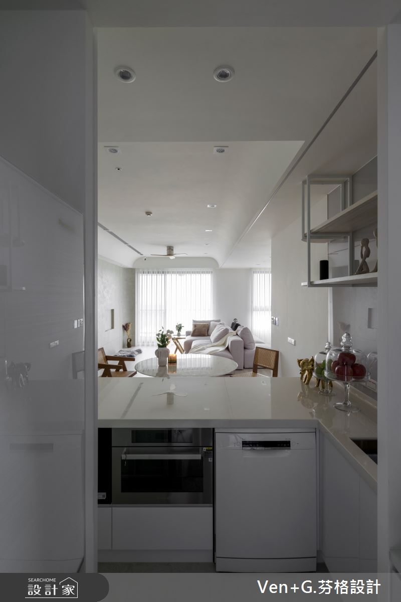 36坪預售屋＿簡約風客廳餐廳廚房案例圖片＿芬格空間設計事務所＿芬格設計38.寂靜 遠雄百富 36坪簡約風之19