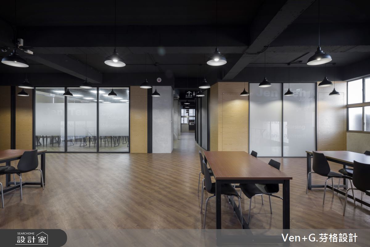 368坪老屋(41~50年)＿日式無印風案例圖片＿芬格空間設計事務所＿芬格設計39.仁德醫專圖書館之21